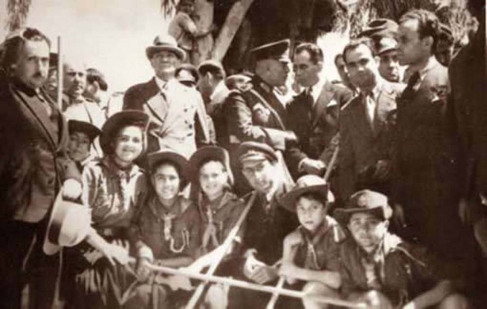 Atatürk ve çocuklar 20