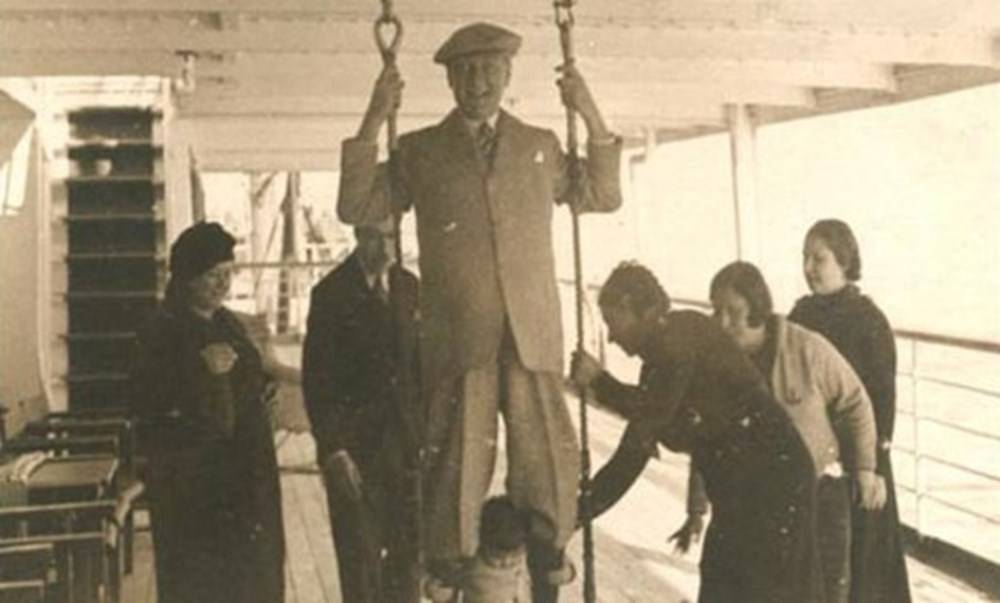 Atatürk ve çocuklar 25
