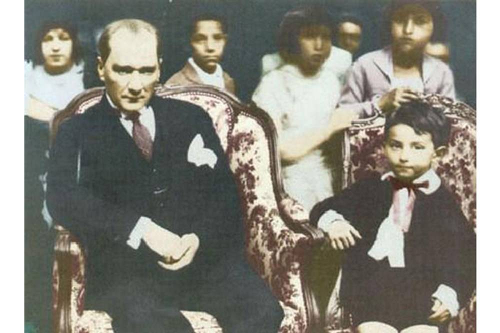 Atatürk ve çocuklar 7