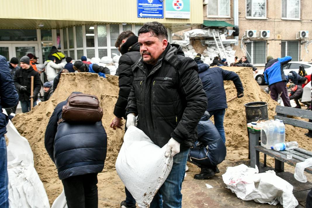 Zaporozhye direnişi... Siviller hazırlanıyor.. 10