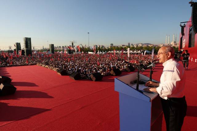 Tarihi 'Milletin Sesi' mitinginden kareler 14