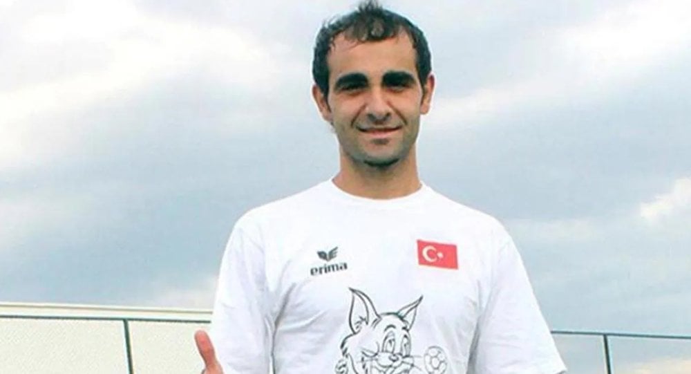 İşitme engelli milli futbolcu Hüseyin Er hayatını kaybetti