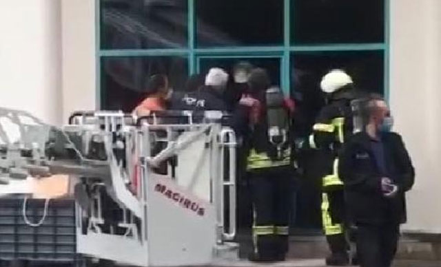 Kayseri'de hastanede yangın; 24 kişi dumandan etkilendi