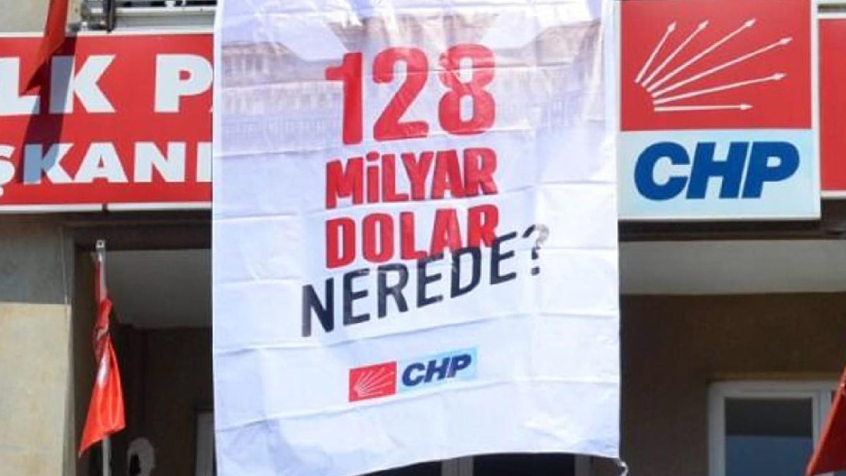 CHP'nin '128 milyar dolar' itirazı kabul edildi: Pankart yeniden asılacak