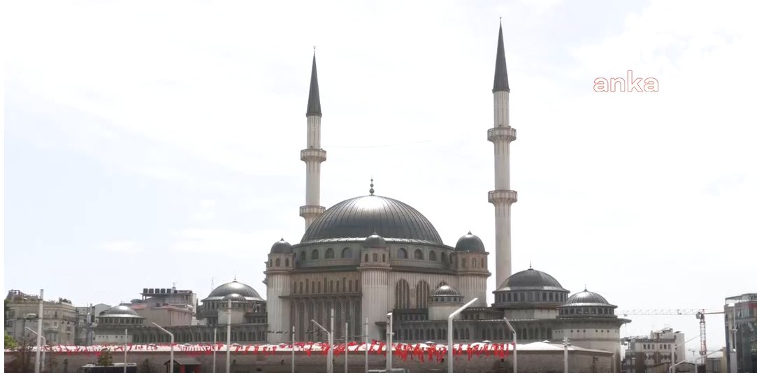 Taksim Camisi yarın ibadete açılıyor
