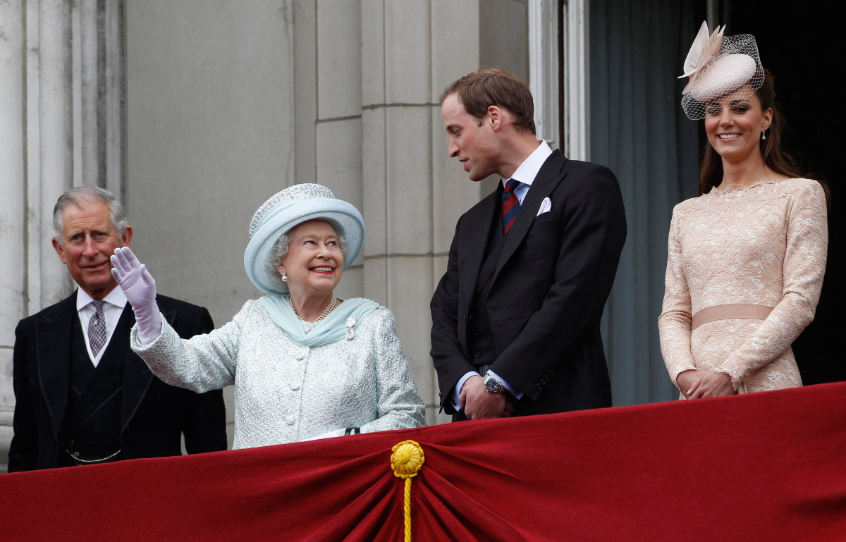 Kraliyet uzmanı: Prens William Kraliçe Elizabeth'i örnek alıyor