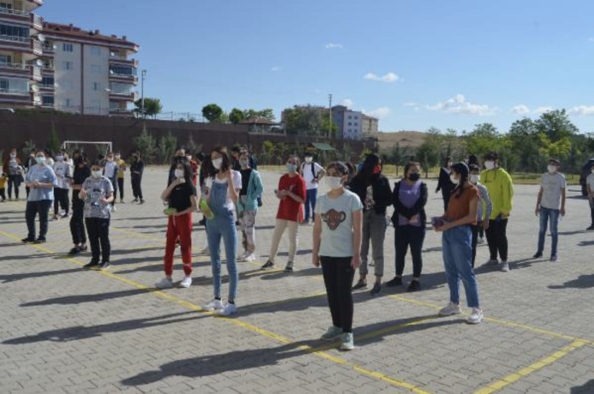 Uzman isim açıkladı: LGS bir önceki yıla göre daha zordu