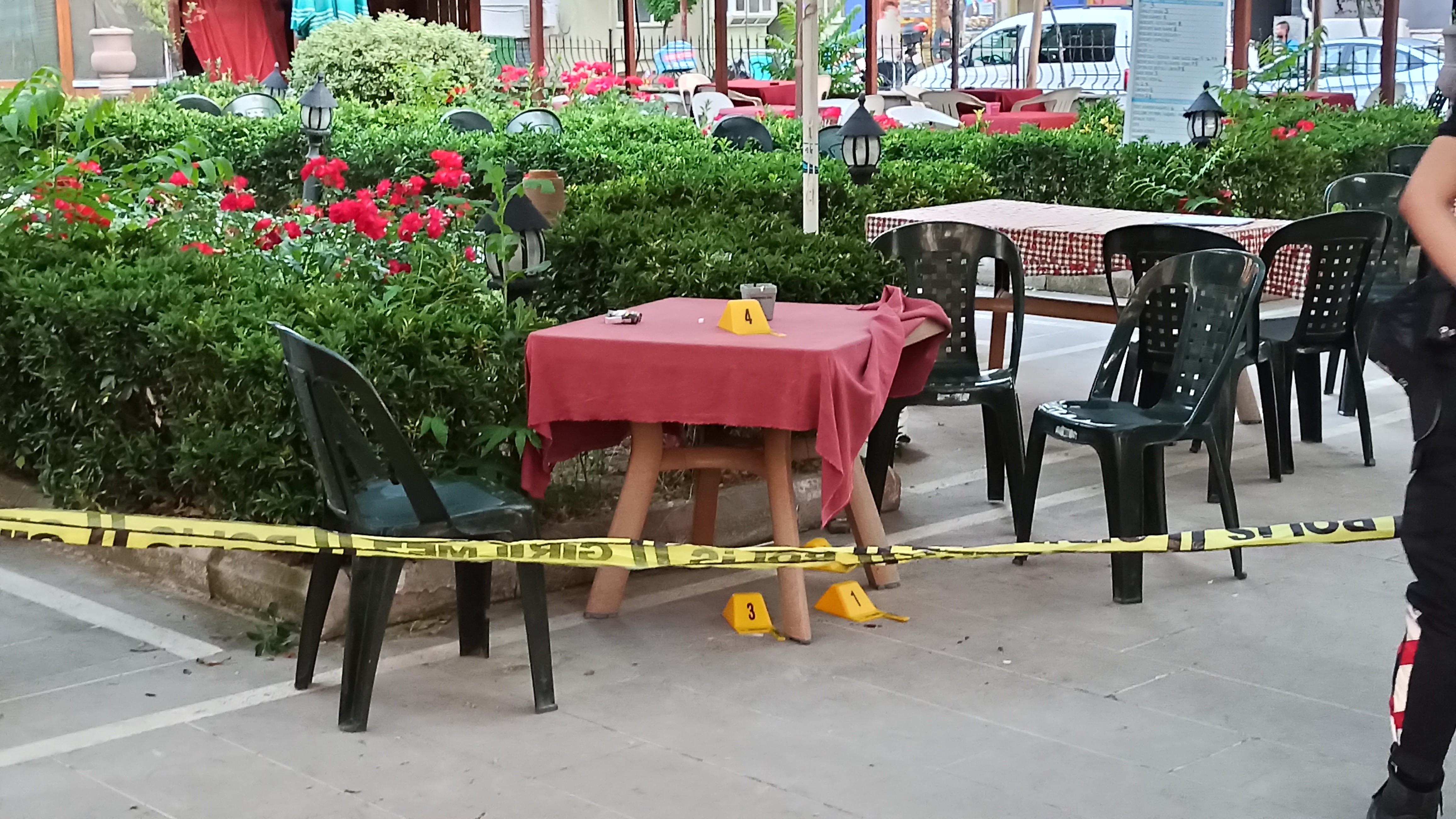 Çocuk parkında silahlı saldırı