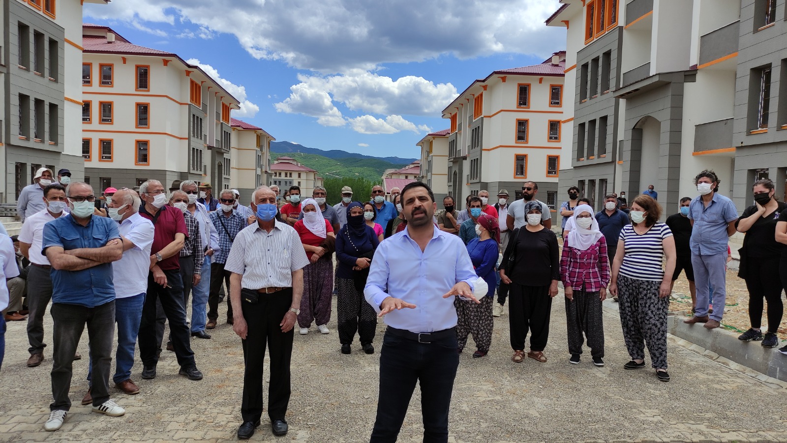 Dar gelirli vatandaşların TOKİ isyanı