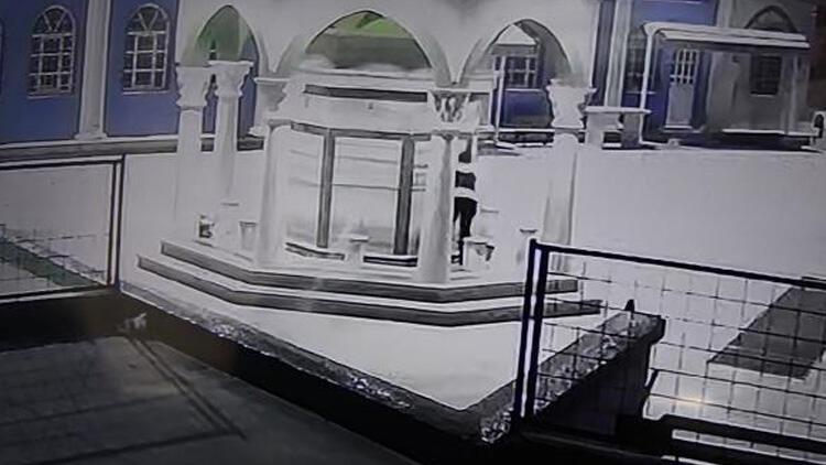 İstanbul’da caminin muslukları çalındı