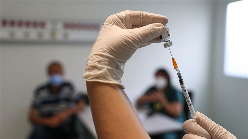 Bakan Koca duyurdu: Yerinde aşı uygulaması başlıyor
