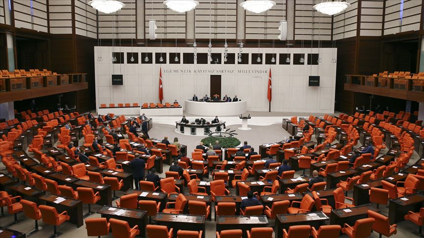 AKP'li vekilden Meclis'te ağır sözler