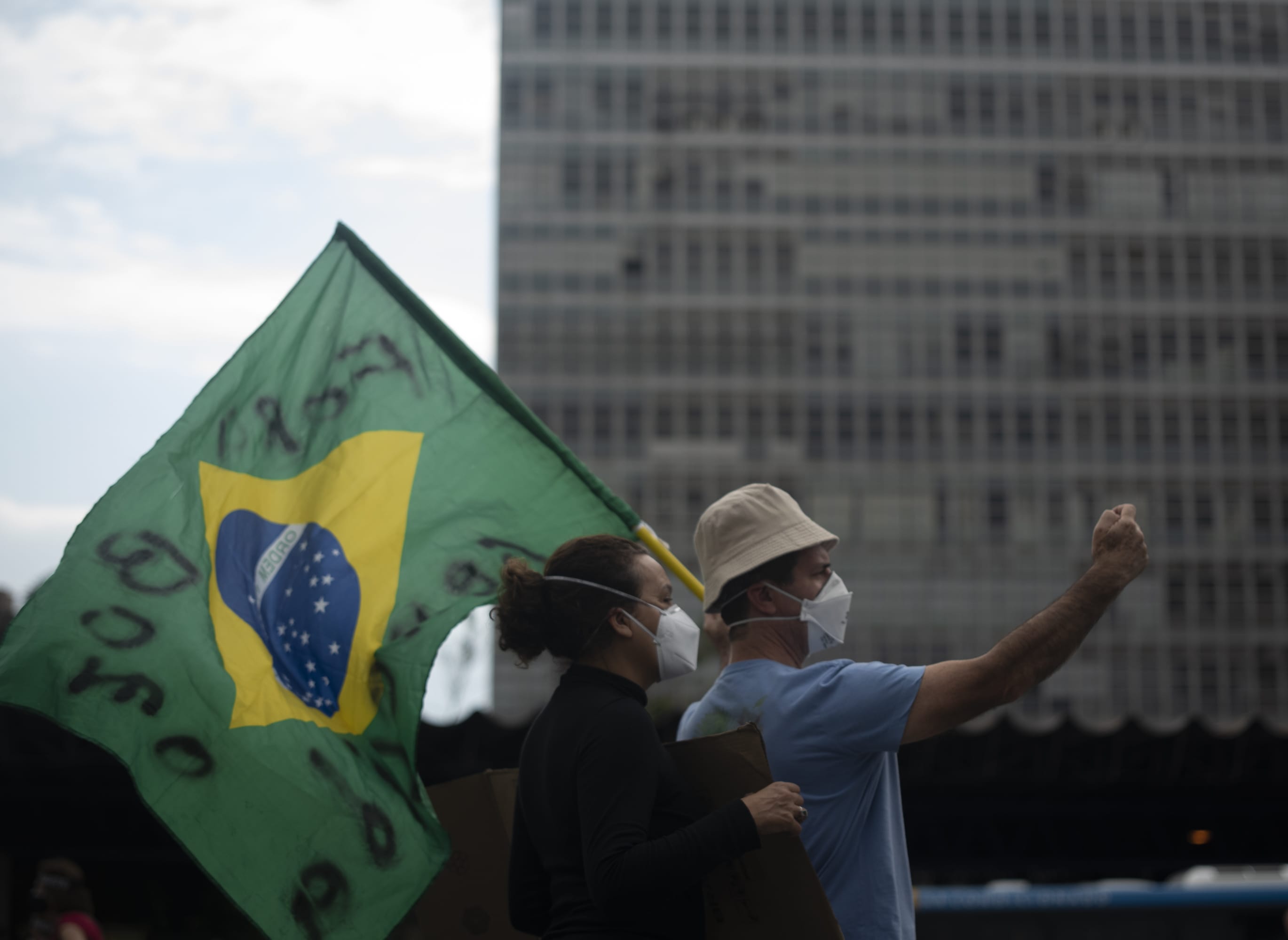 Brezilya'da Bolsonaro hükümetine 'salgın protestosu'