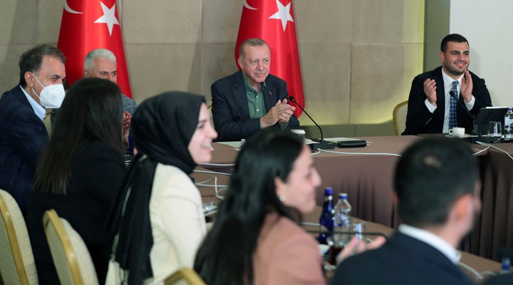 Erdoğan, 'Hem gençlerimiz hem kızlarımız için söylüyorum' dedi: Gecikmeden evlenin