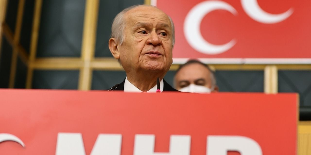 Bahçeli’den AYM’ye: Ya ihanet kazanacak ya da millet iradesi ihaneti kazıya kazıya kökünden atacak