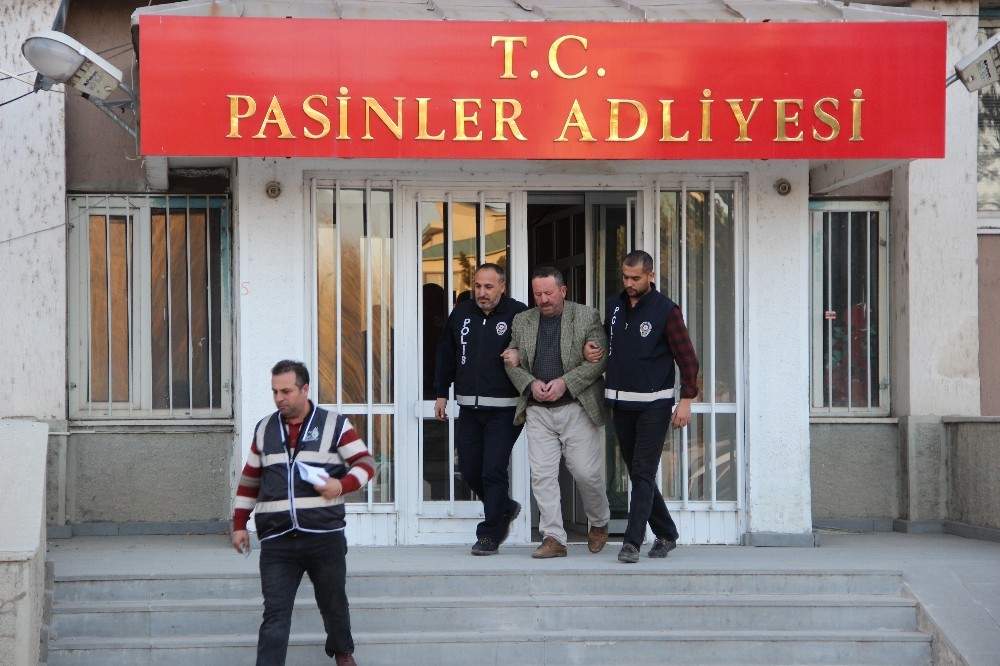 Erzurum'da Muhabire "FETÖ demeyeceksin, Hoca efendi diyeceksin" diyen şüpheli gözaltına alındı