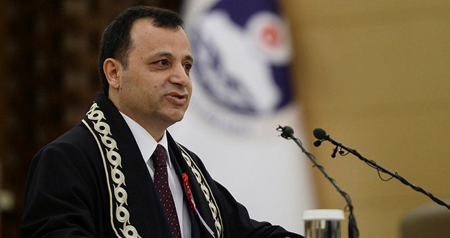 AYM Başkanı Arslan'dan kritik mesaj: '1984' romanını hatırlattı