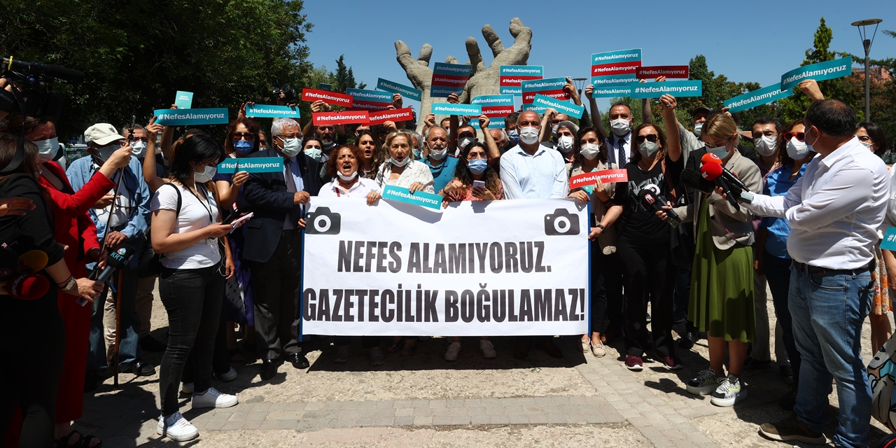 Ankara'da, AFP muhabirine müdahale protestosu