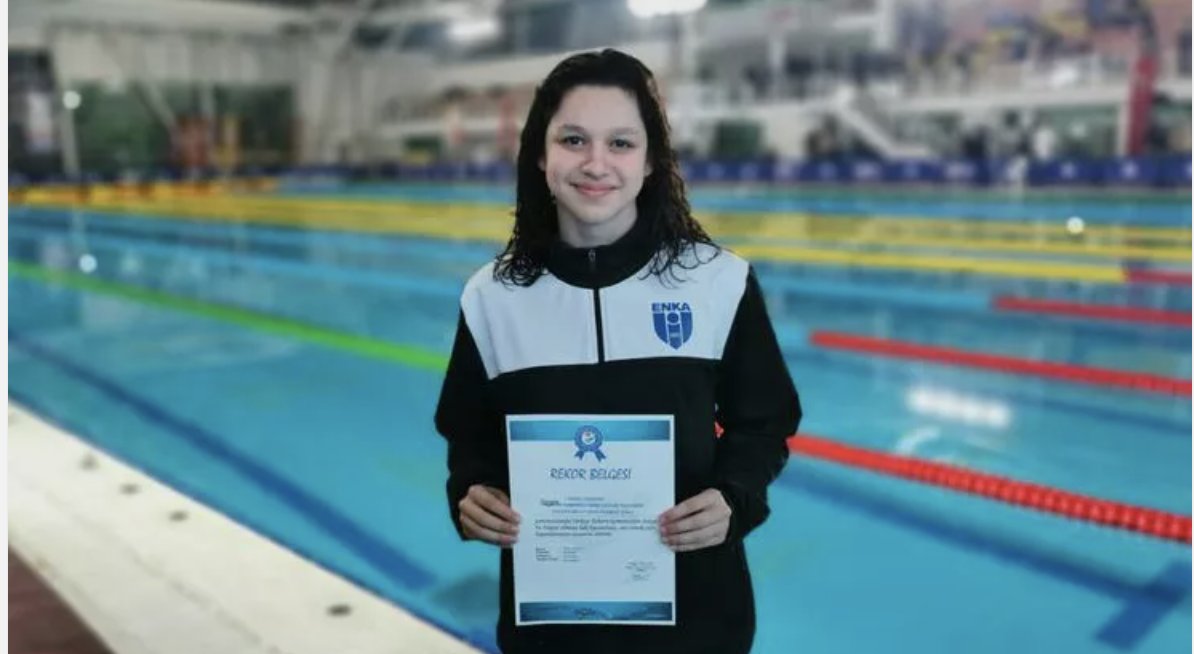 Milli yüzücü Defne Taçyıldız, 2020 Tokyo Olimpiyatları'na kota aldı