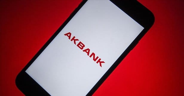 Mobil giriş sorunu sonrası Akbank'tan açıklama geldi