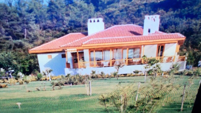 Özal'ın Özel Kalem Müdürü Engin Güner: Saray yapılan Okluk Koyu'nda yıkılan ev 3 nohut oda, 1 bakla salondu