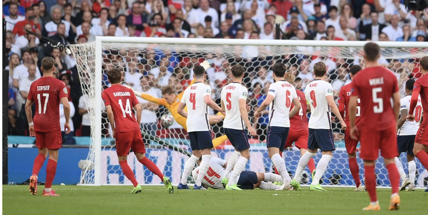 EURO 2020 yarı finali İngiltere manşetlerinde: 60 yaşından büyük değilseniz...