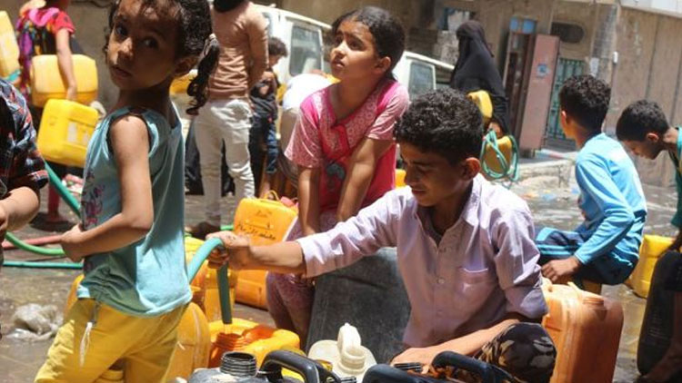 Yemen'e Suud ablukası: Temiz su kalmadı