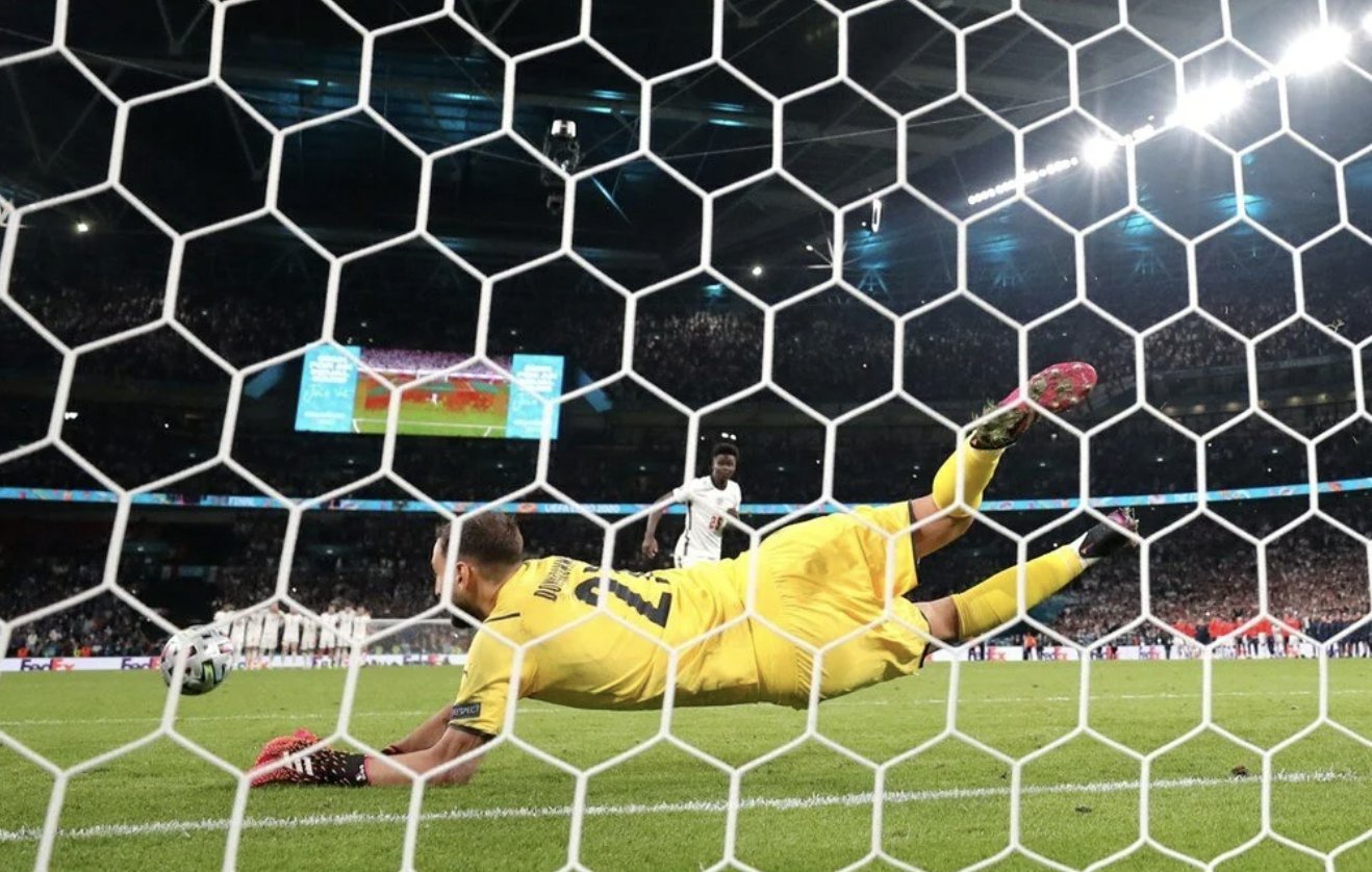 EURO 2020'nin en iyi oyuncusu Donnarumma