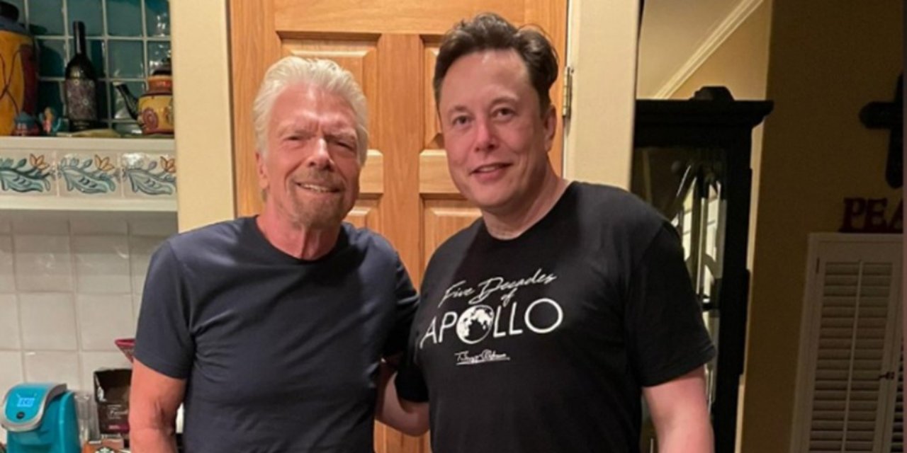Elon Musk'tan uzaya uçan Branson'a çıplak ayaklı ziyaret