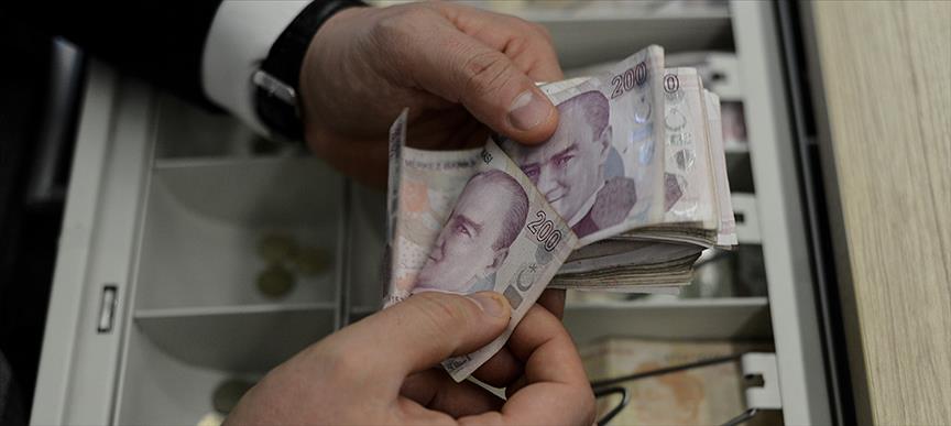 Yeni 10 ve 200 TL'lik banknotlar geliyor