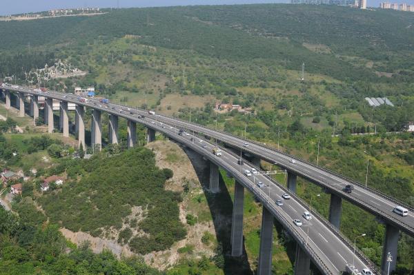 TEM'in Kocaeli geçişinde 'bayram' yoğunluğu