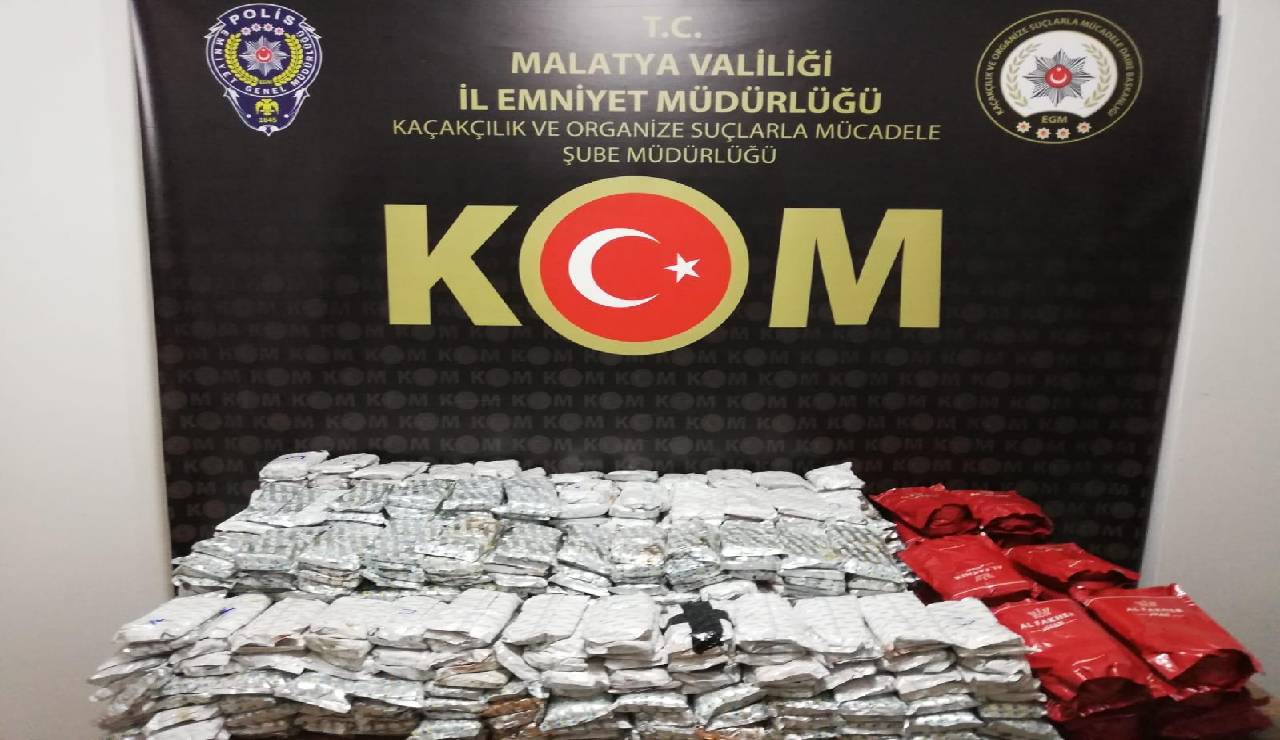 Malatya'da 206 kilogram kaçak nargile tütünü ele geçirildi