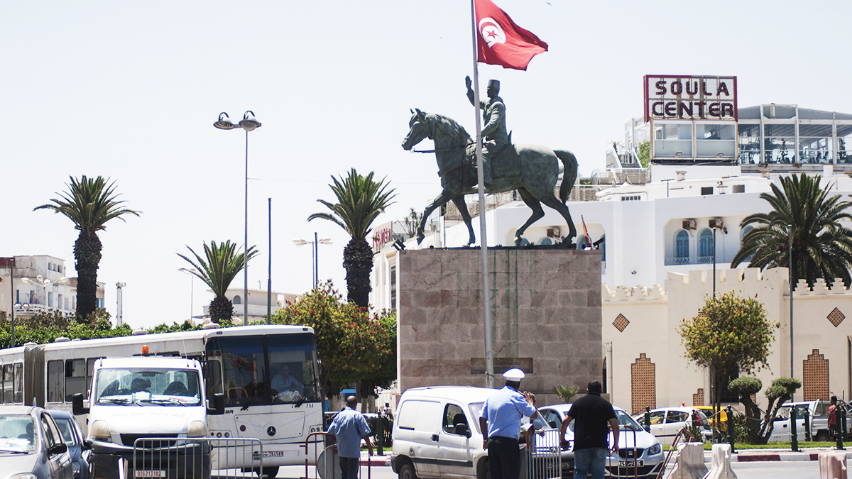 Tunus'ta koronavirüsü krizi: Sağlık Bakanı görevden alındı