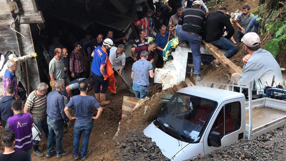 Meteoroloji'den Karadeniz'e heyelan ve yağış uyarısı