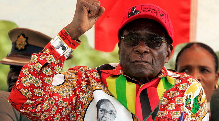Zimbabve'de bir dönem sona erdi: Mugabe istifa ettiğini açıkladı