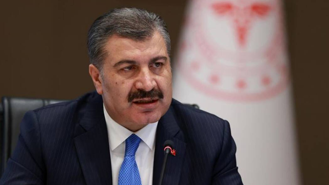 Bakan Koca, 2 ilin kırmızıdan turuncu kategoriye geçtiğini duyurdu