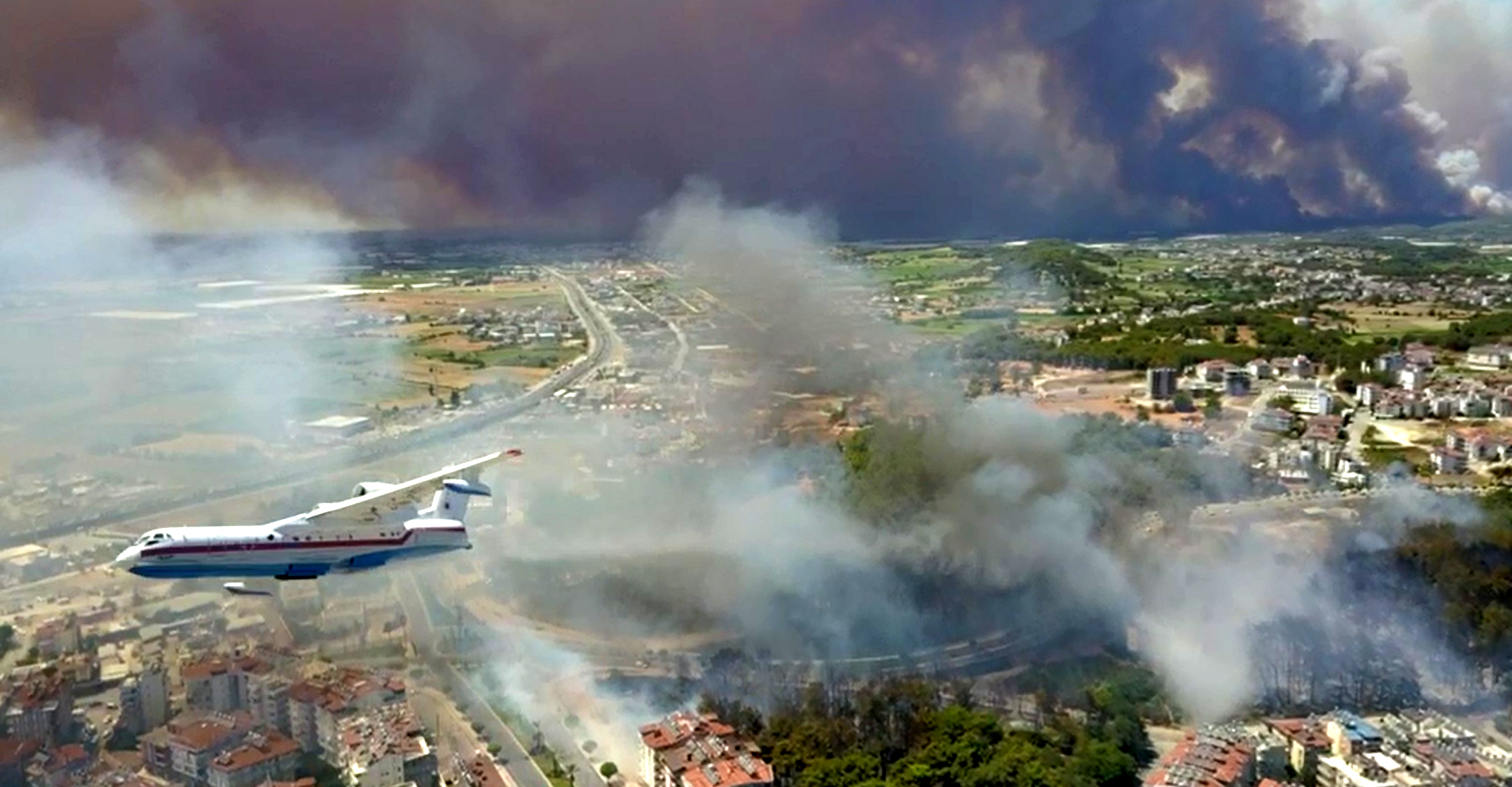 AFAD: Manavgat'taki yangında 30 vatandaşımız etkilendi