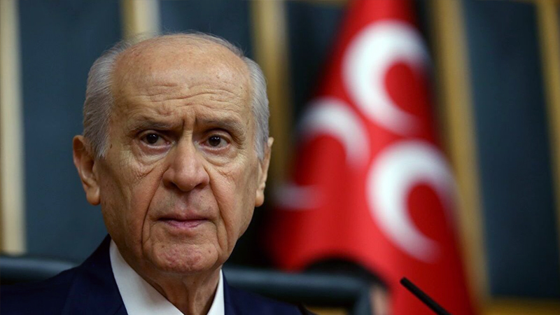 Memleket yanarken Bahçeli'nin hedefinde Kılıçdaroğlu ve Akşener var