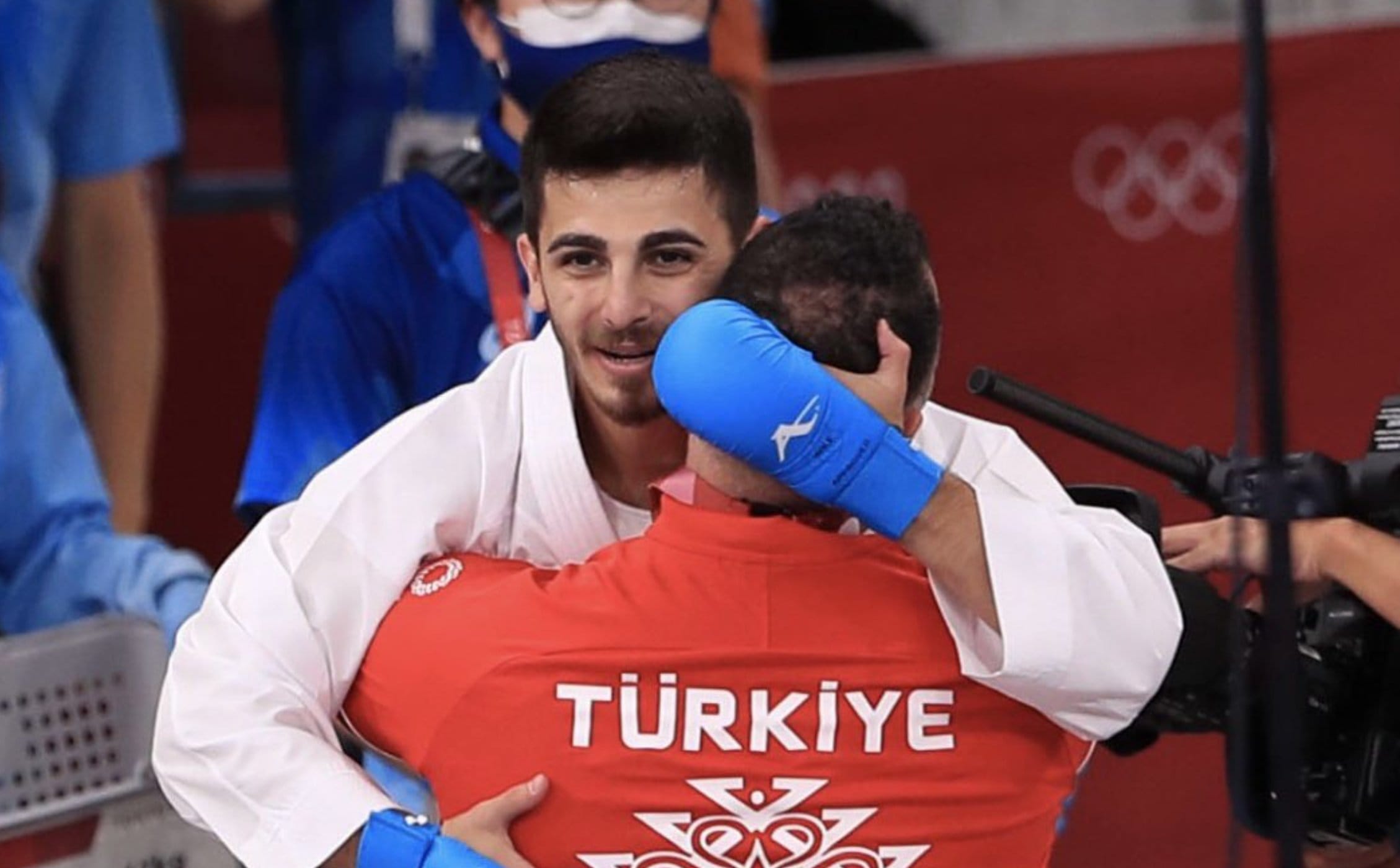 Tokyo’da gümüş madalyanın sahibi Eray Şamdan