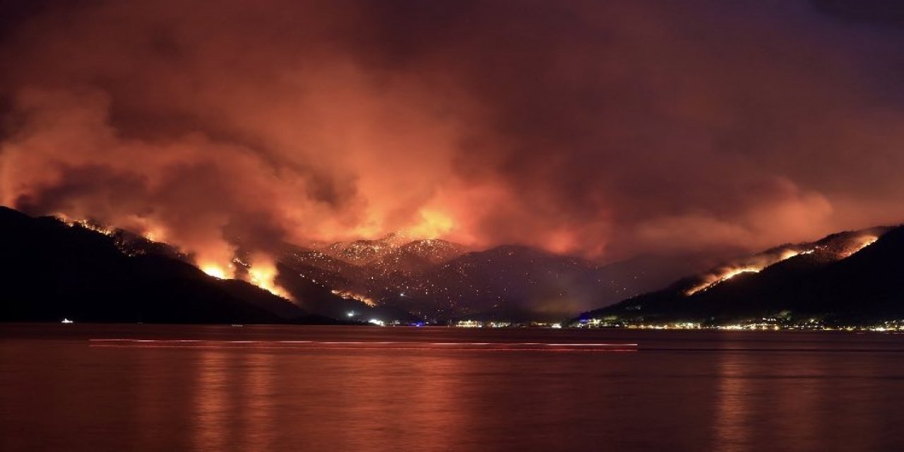 Orman yangınlarında 10'uncu gün: 5 ildeki 12 yangın devam ediyor