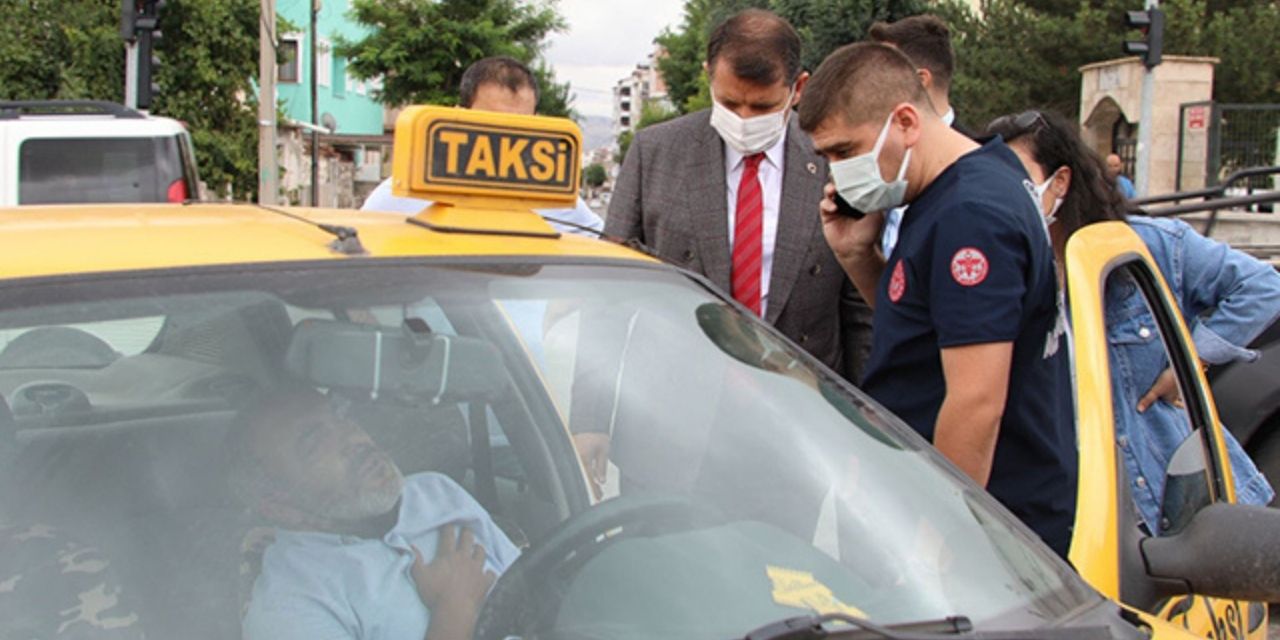 Kaza sonrası panikleyen taksi şoförünü vali sakinleştirdi