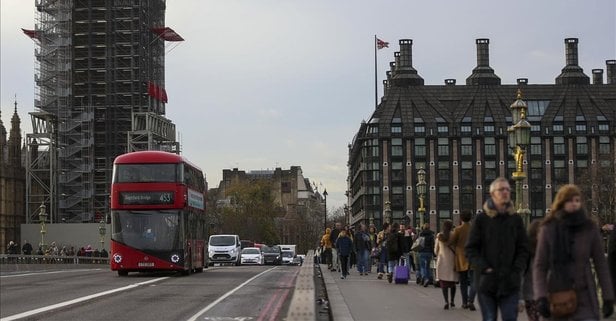 İngiltere'den "Chevening" bursunu kazanan Afgan öğrencilere bu yıl vize yok!