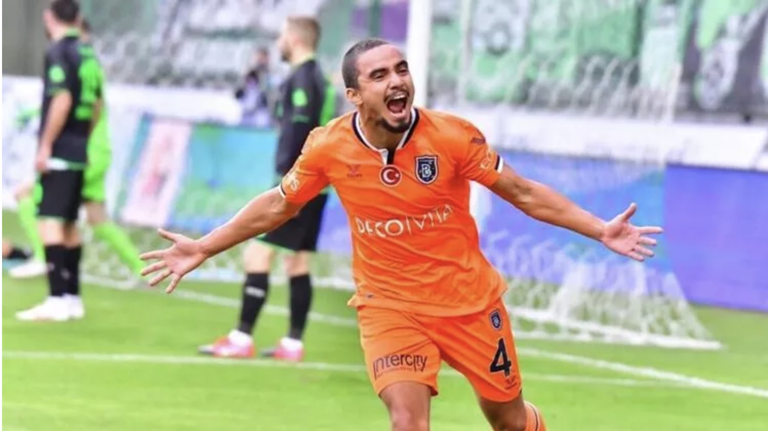 Başakşehir'de Rafael ile yollar ayrıldı!