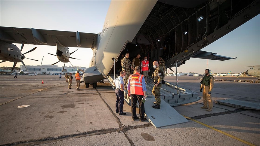 Almanya, vatandaşlarını Özbekistan üzerinden tahliyeye başladı