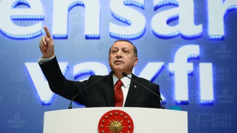 Cumhurbaşkanı Erdoğan'dan Ensar Vakfı'na 'izinsiz' yardım toplama kıyağı