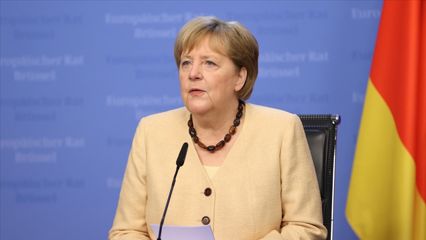 Merkel ne kadar emekli maaşı alacak?