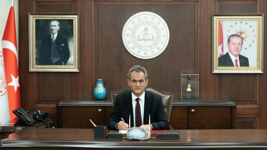 Bakan Özer’den öğretmenler için mazeret tayini açıklaması