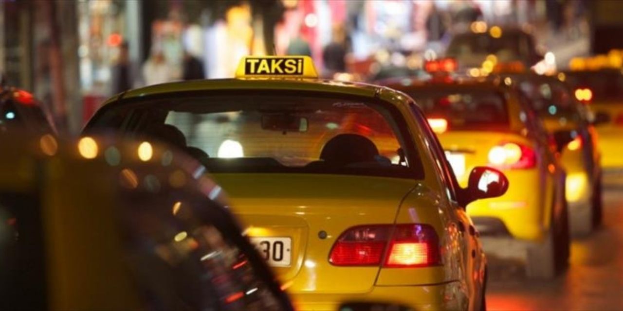 Bakanlık, taksi sorununda çözüm için UKOME'de yetkileri kısılan İBB'yi gösterdi