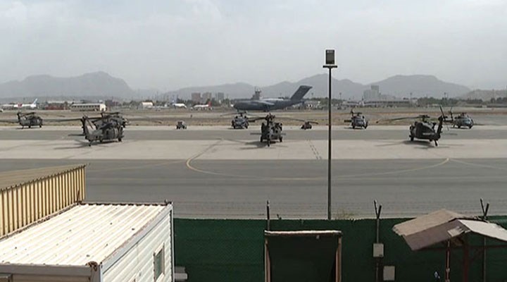 Yeni Zelanda tahliye uçuşlarını sonlandırdı: 40 Afgan çevirmen ve personel, Afganistan'da kaldı