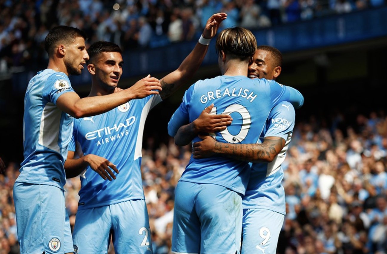 Manchester City, Arsenal'i 5-0'la devirdi